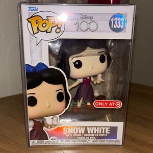 Funko Pop Disney 100 Snow White Target Exclusive With Protector